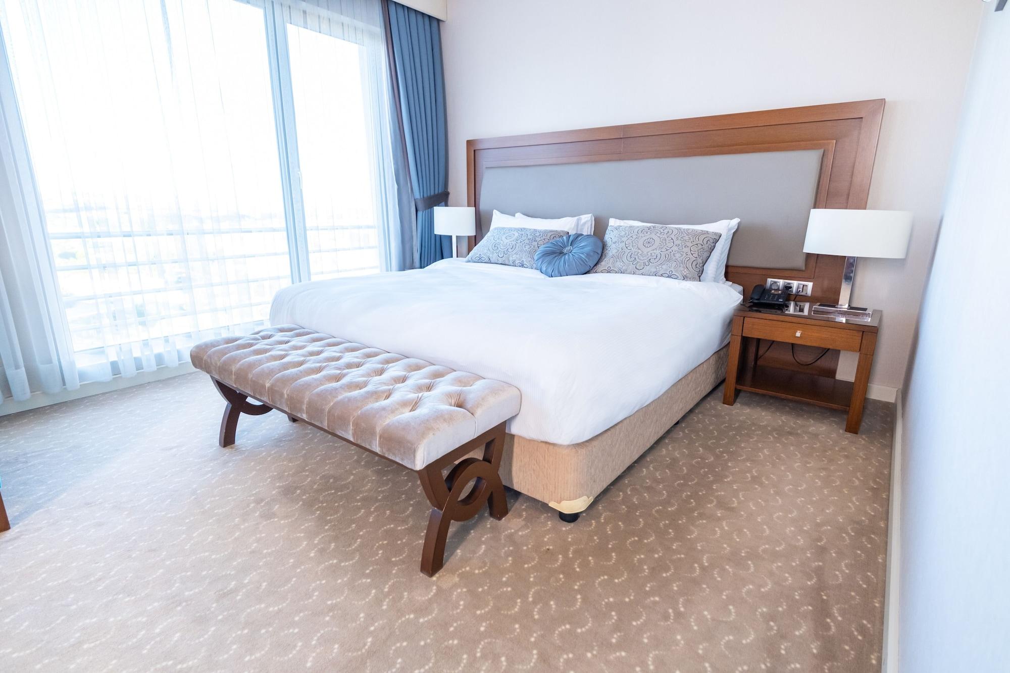ミラクル イスタンブール エアポート ホテル&スパ エクステリア 写真 A bedroom