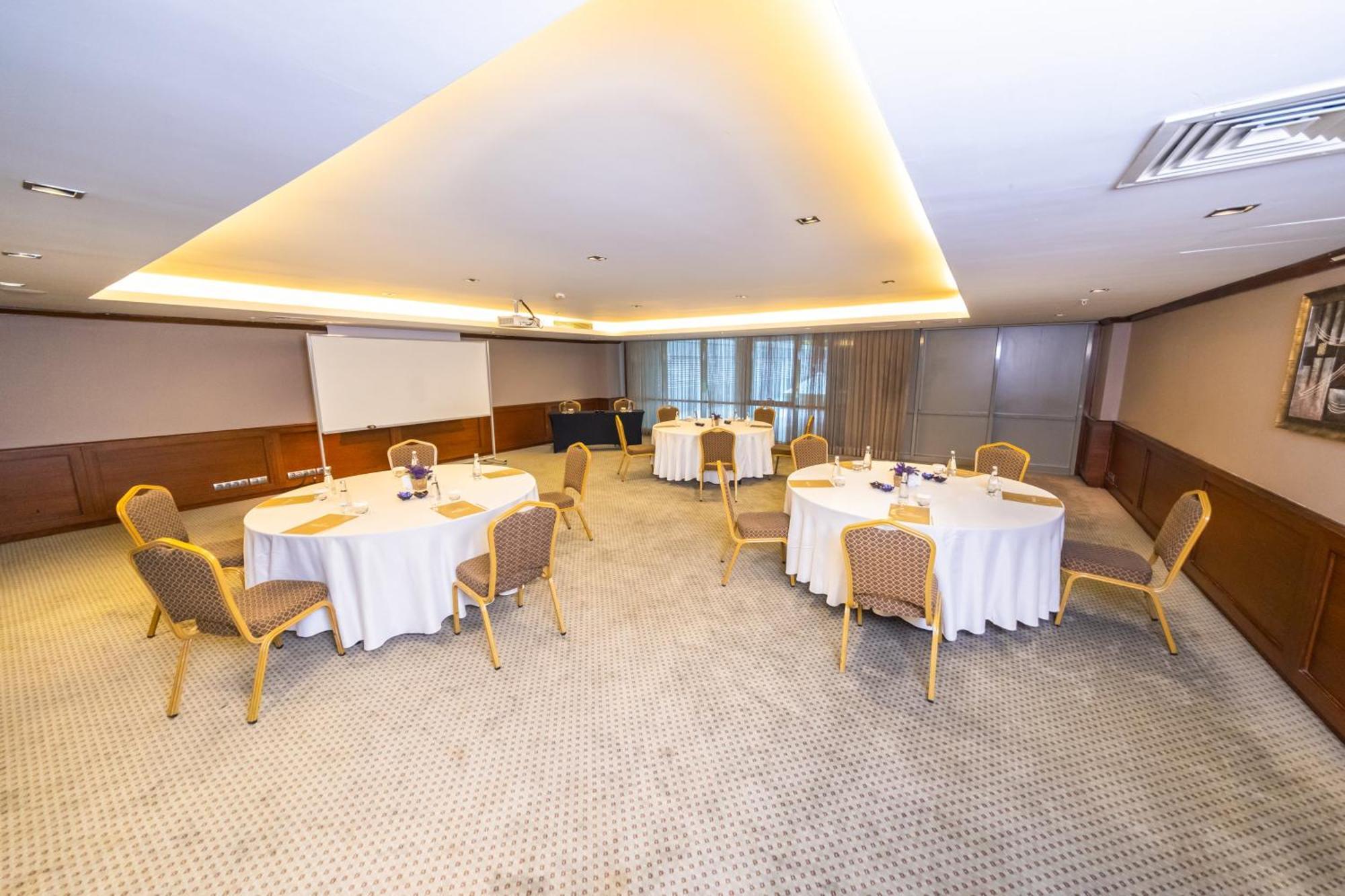 ミラクル イスタンブール エアポート ホテル&スパ エクステリア 写真 Meeting room