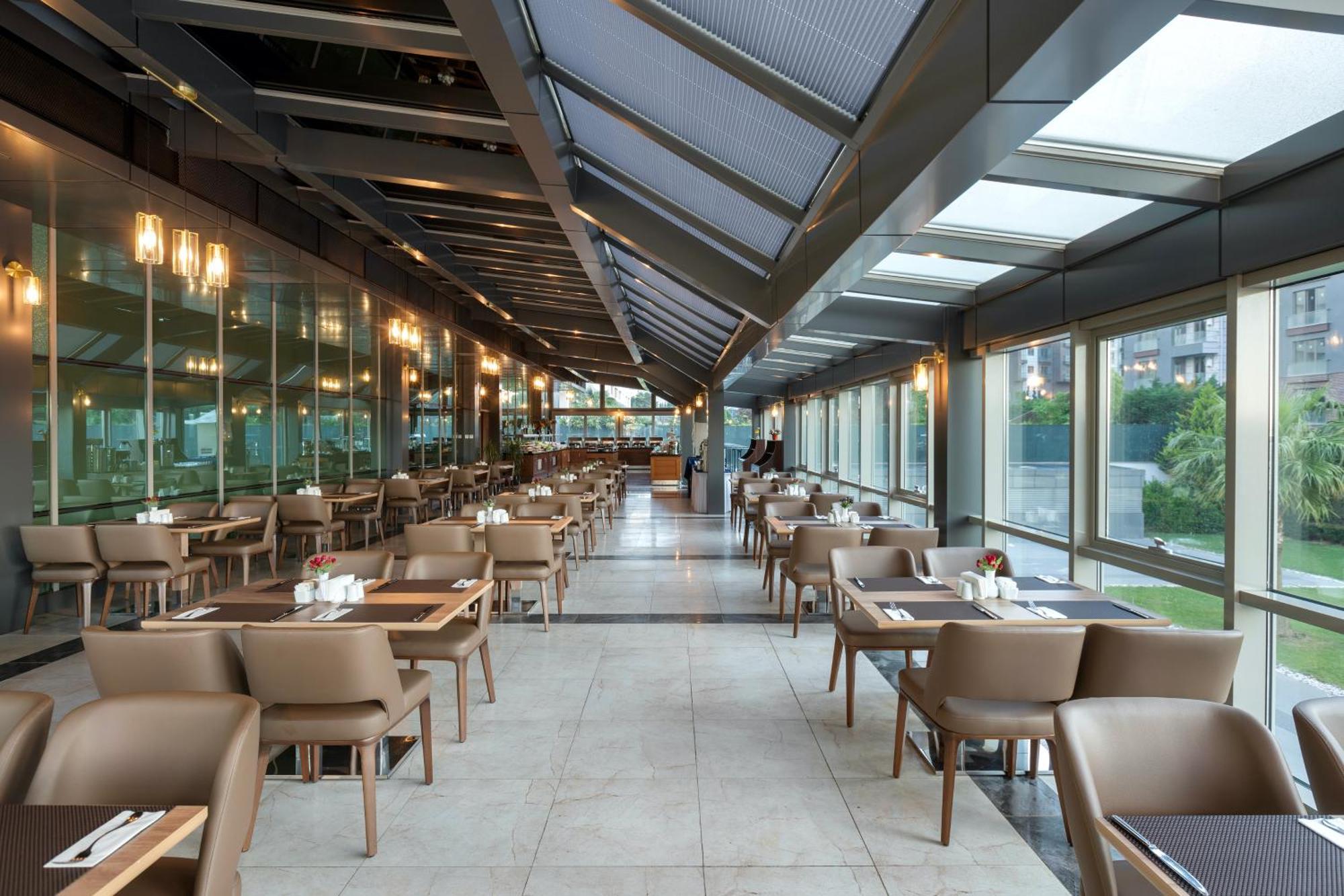 ミラクル イスタンブール エアポート ホテル&スパ エクステリア 写真 Restaurant