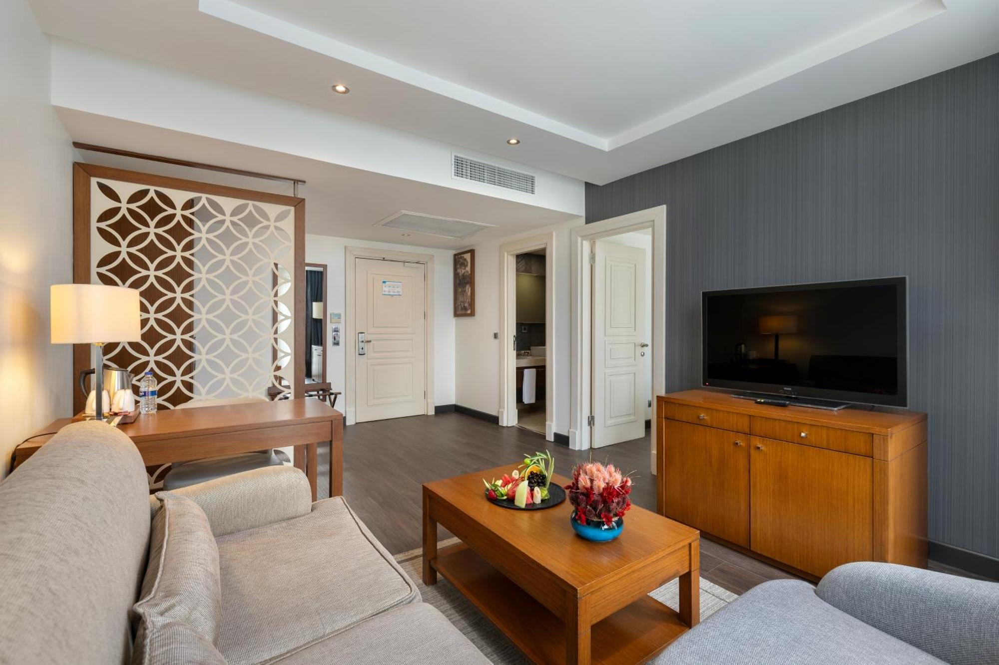 ミラクル イスタンブール エアポート ホテル&スパ エクステリア 写真 A suite at the hotel